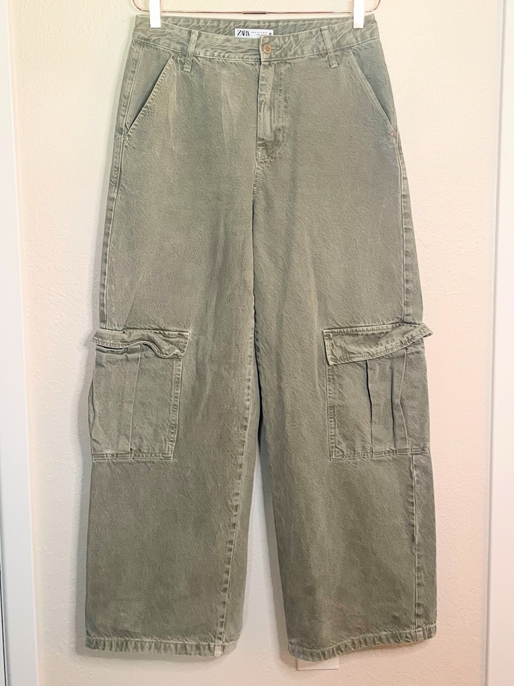 Zara High Waisted Cargo Wide Leg Jeans Khaki Green Size 8